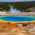 grand prismatic spring in Yellowstone National Park, United States