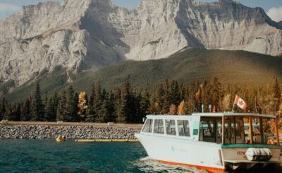 Lake Minnewanka Cruise Tour in Canada