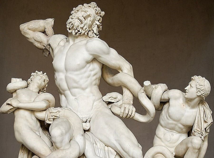 15 Most Famous Greek Statues