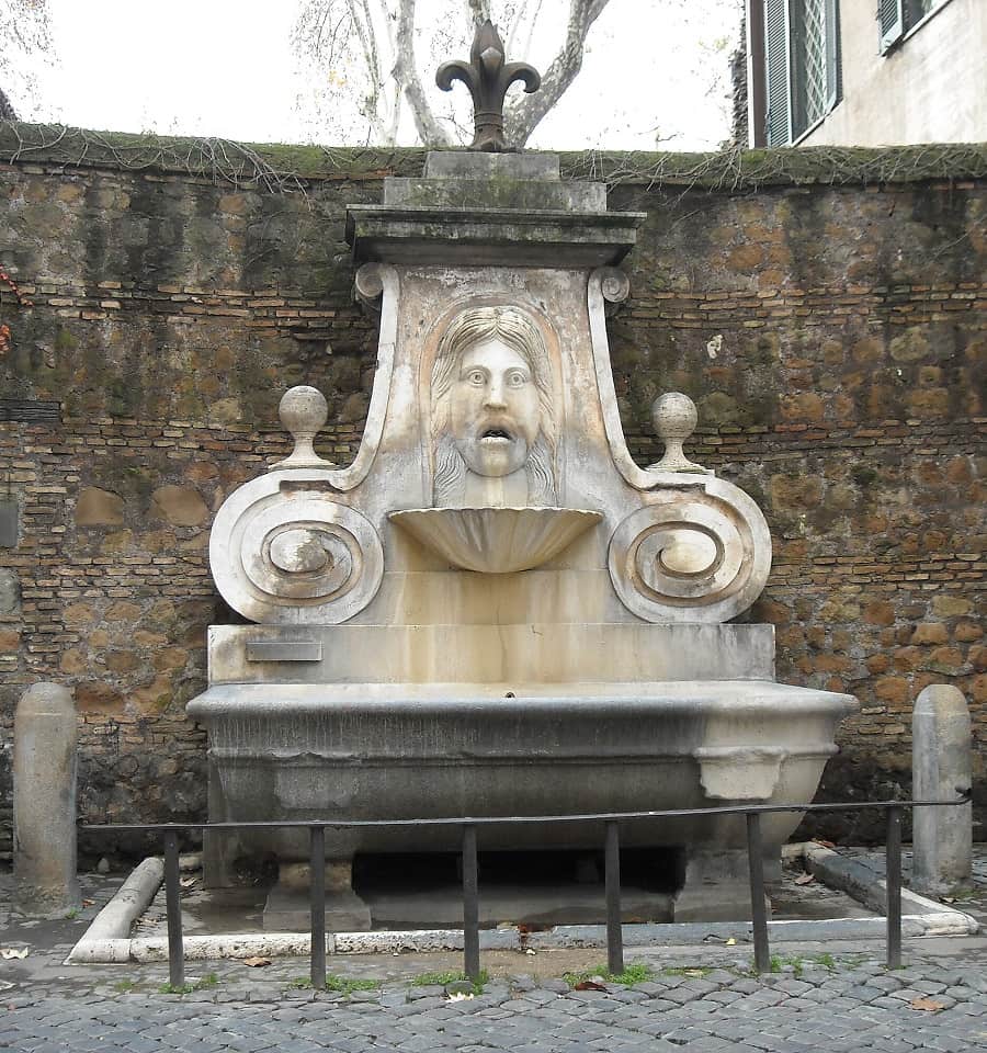 Fontana del Mascherone, Rome
