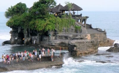 Tanah Lot Temple Bali, Indonesia