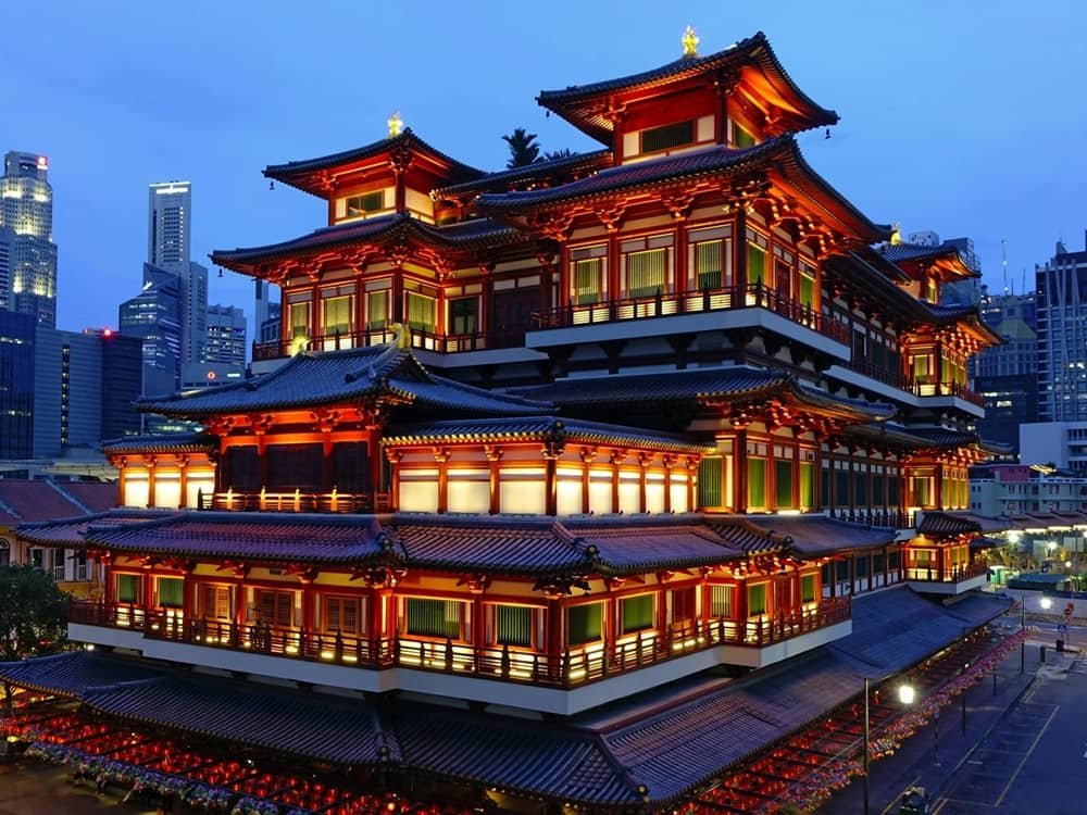 Buddha Tooth Relic Temple in Singapore